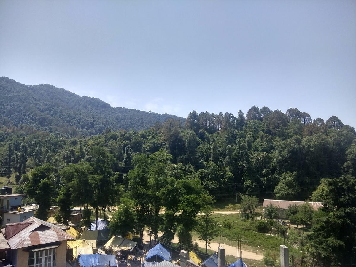 Hotel City Forest Далхаузі Екстер'єр фото